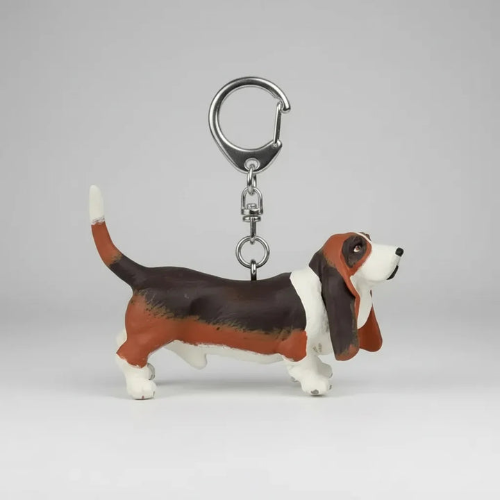 Figurita Coleccionable Perro Basset Pintada a Mano Para Niños