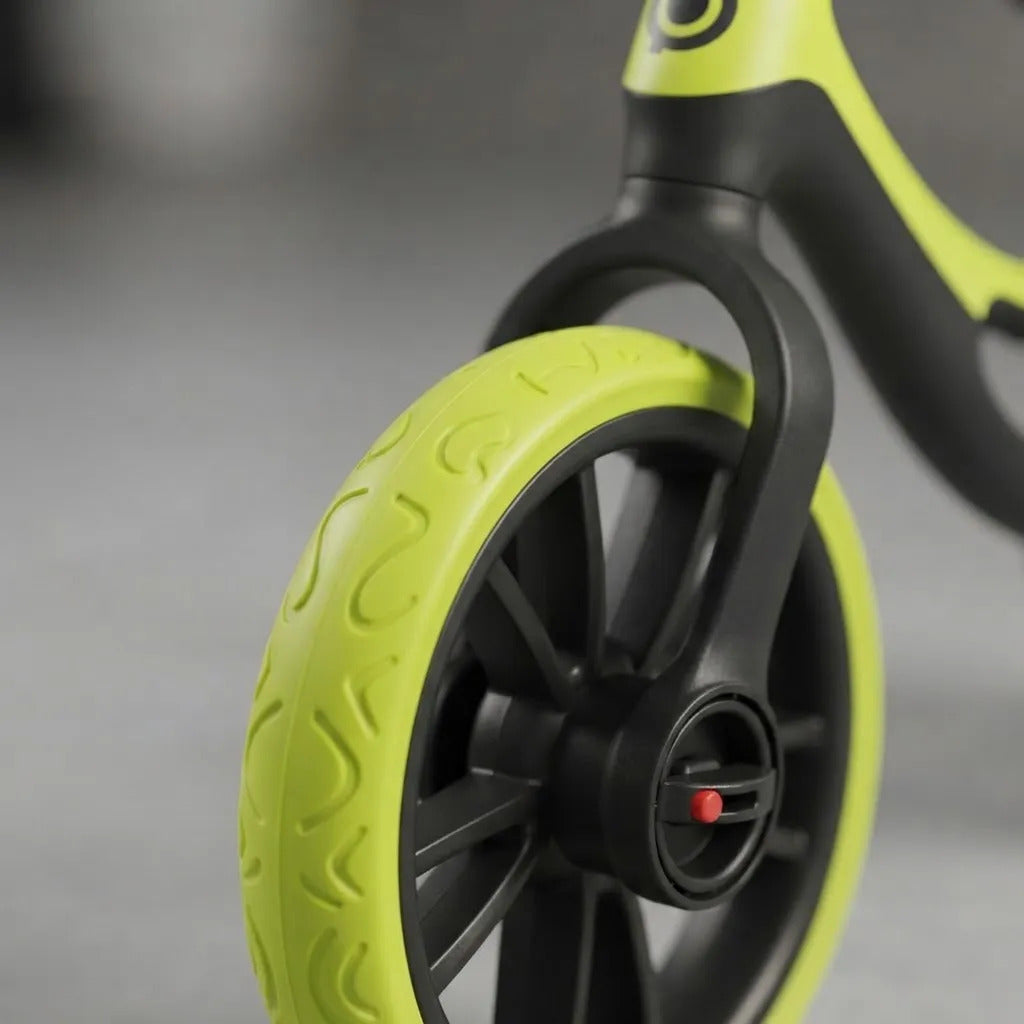 Bicicleta de Equilibrio con Ruedas Verde Lima Globber Para Niños