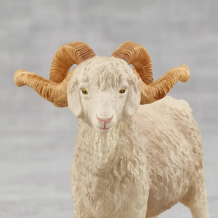 Figura Cabra De Angora Pintada A Mano Schleich