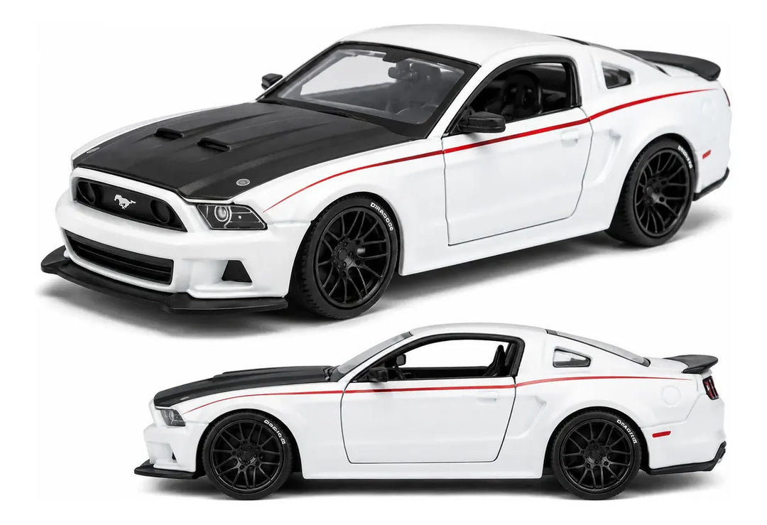 Carro Colección  A escala 1/24 Se 2014 Ford Mustang Street