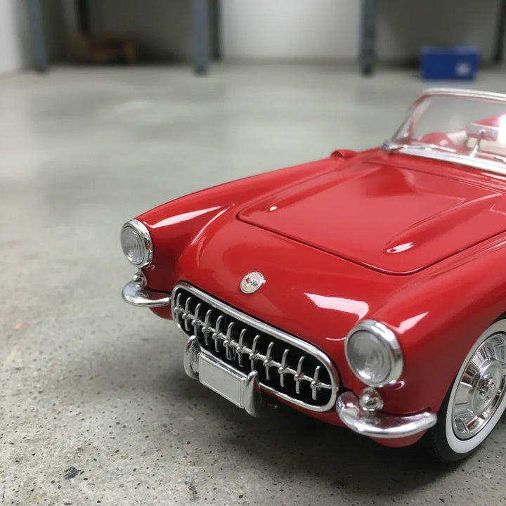 Carro A Escala 1/24 Chevrolet Corvette 1957 Para Armar