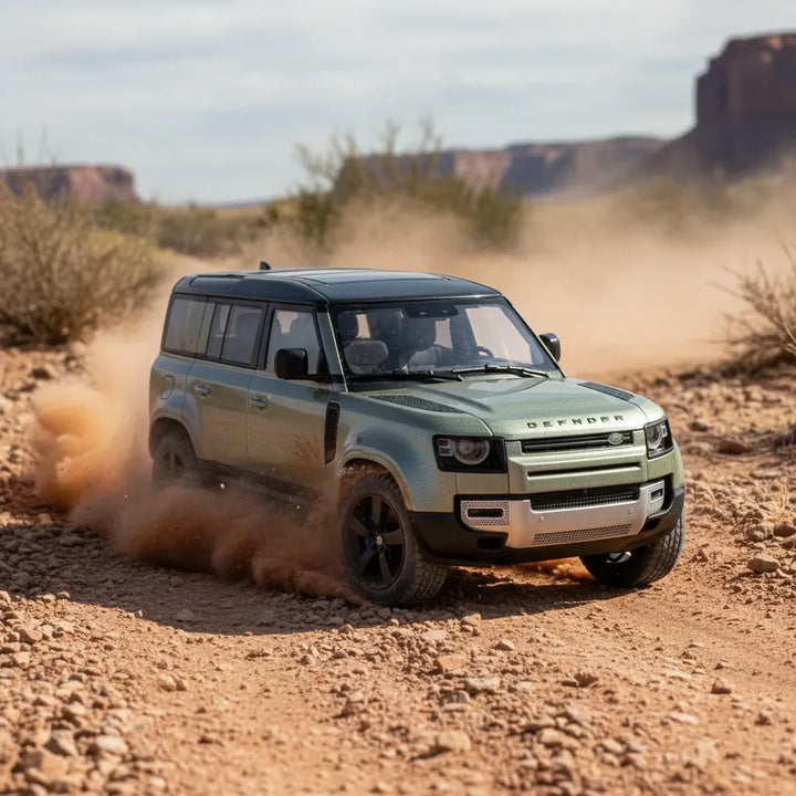 Carro Bburago A Escala 1:43 Land Rover Defender 110 Verde