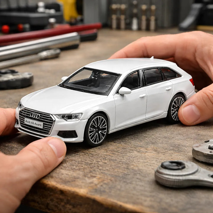 Carro Coleccionable 1/43 Bburago Audi A6 Avant Blanco