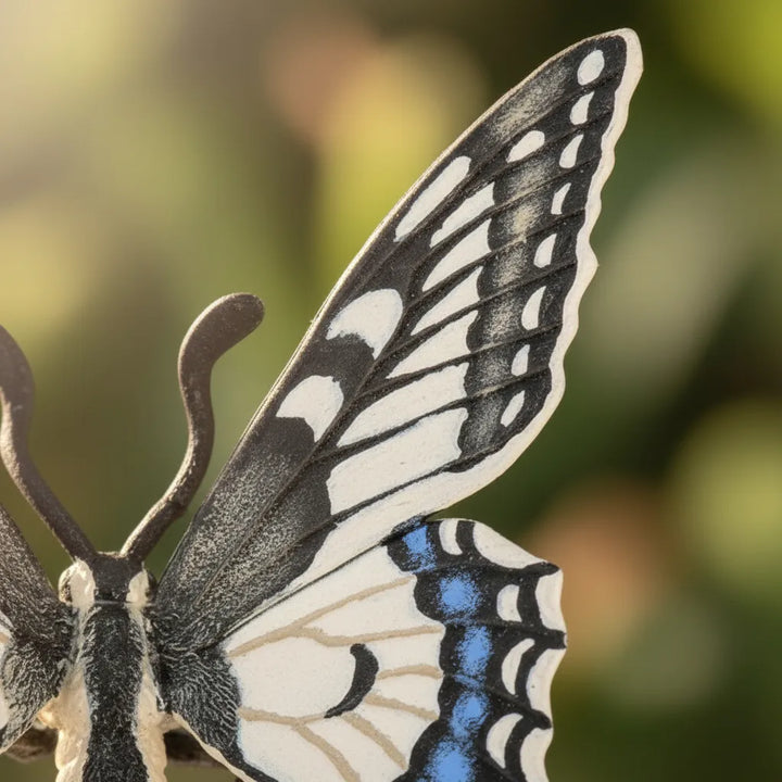 Figura Mariposa Rey Pintada A Mano Papo