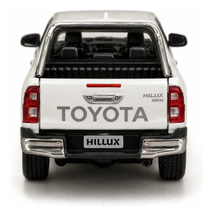 Carro De Colección Escala1:24 Se Toyota Hilux Blanco