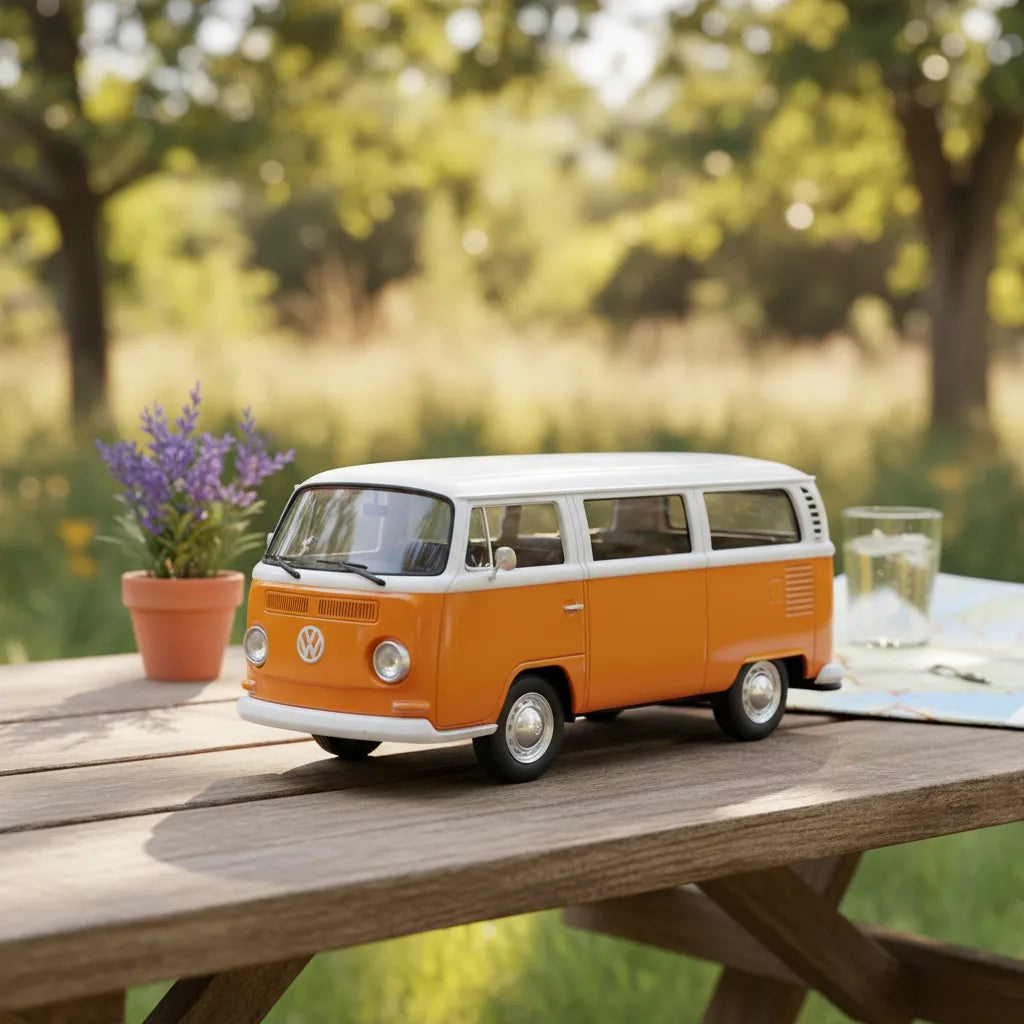 Carro Coleccionable 1:36 Volkswagen Type 2 Bus 1971 Naranja