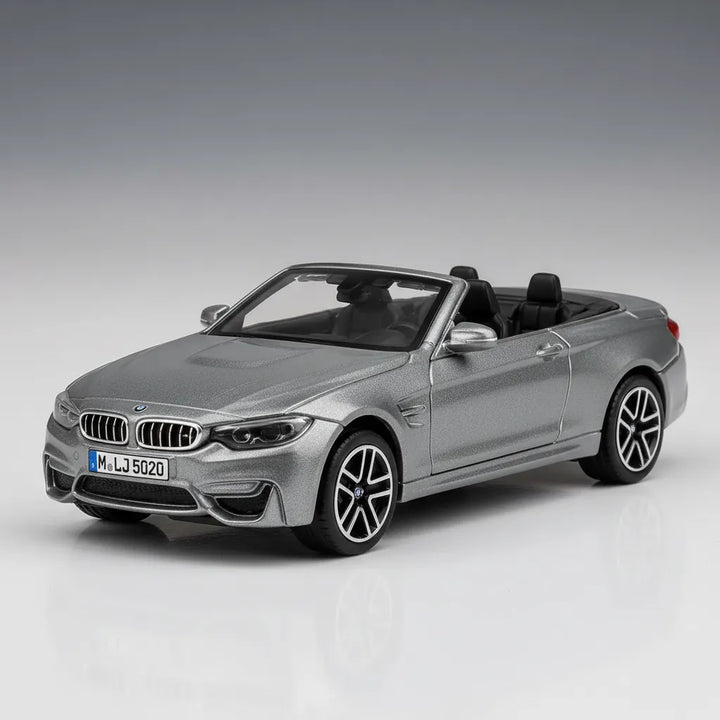 Carro Coleccionable A Escala Bburago BMW M4 Cabrio Gris