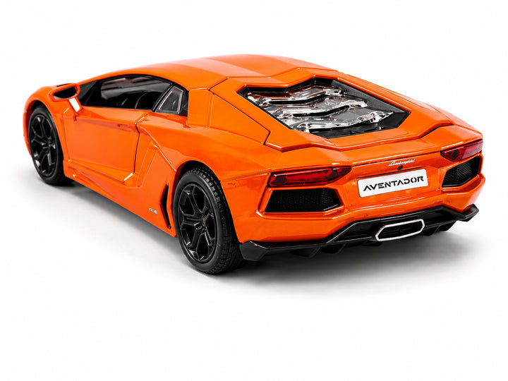 Carro Coleccionable 1/32 Lamborghini Aventador Coupe Naranja