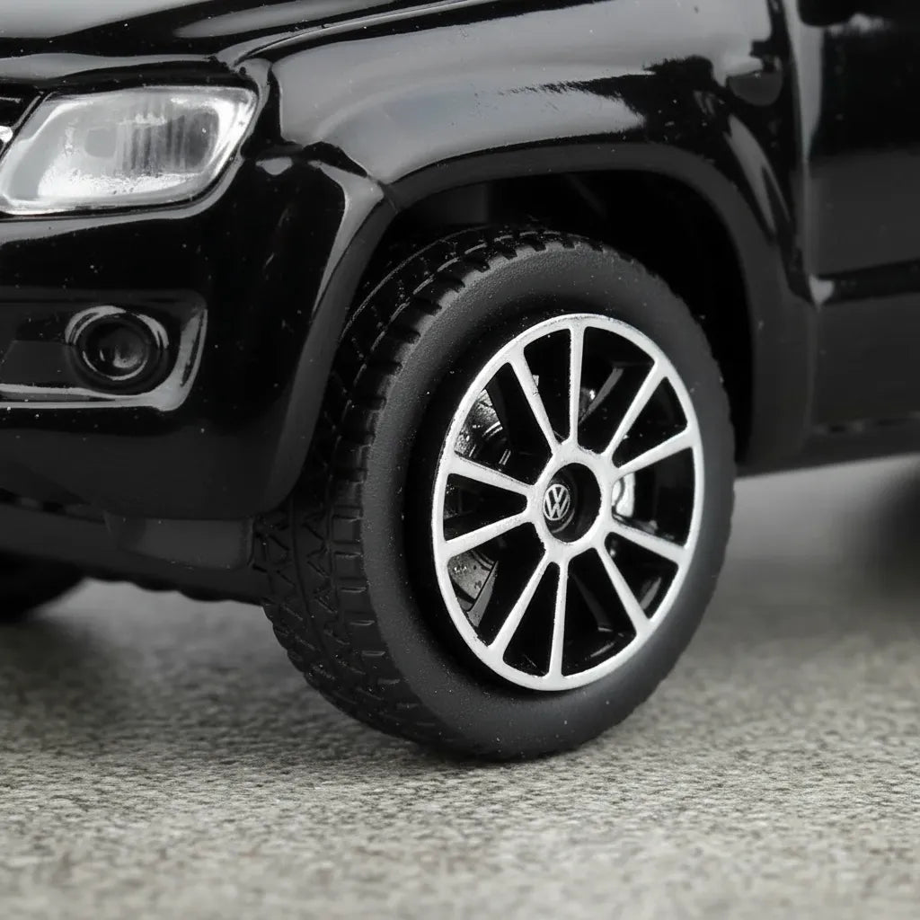 Carro A Escala 1:36  Bburago Vokswagen Amarok Negro