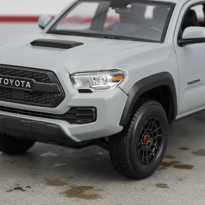 Carro Maisto 1/27 Se 2023 Toyota Tacoma Trd Pro