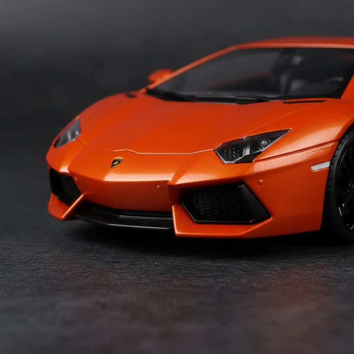 Carro Coleccionable 1/32 Lamborghini Aventador Coupe Naranja