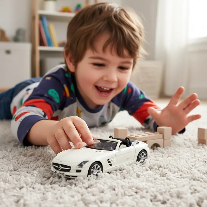 Carro A Escala 1:43 Mercedes- Benz Sls Amg Roadmaster Blanco