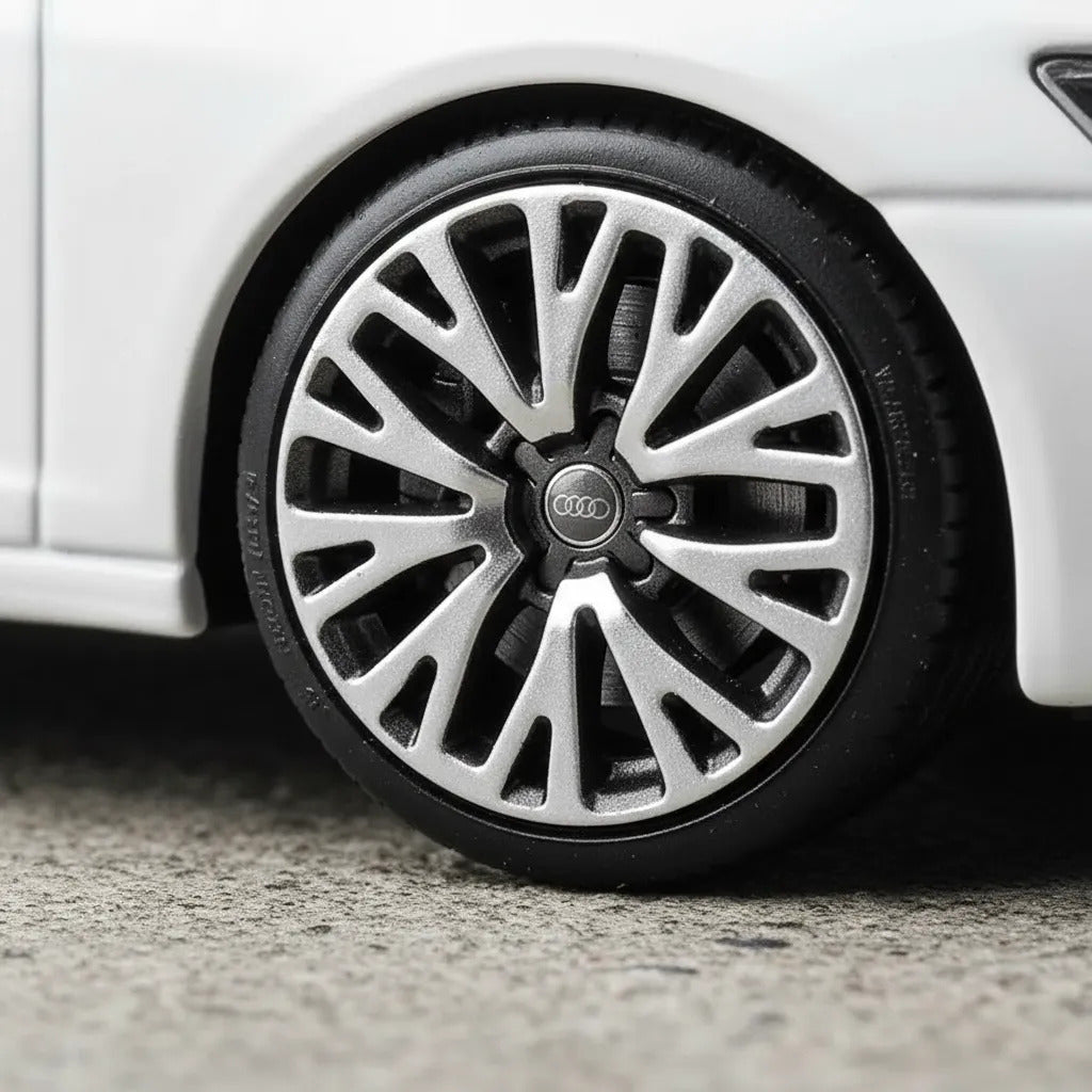 Carro Coleccionable 1/43 Bburago Audi A6 Avant Blanco