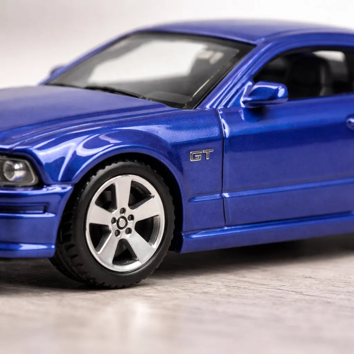 Carro A Escala 1:43 Ford Mustang Gt Azul