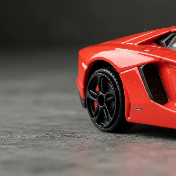 Carro A Escala 1/43 Lamborghini Aventador Coupe