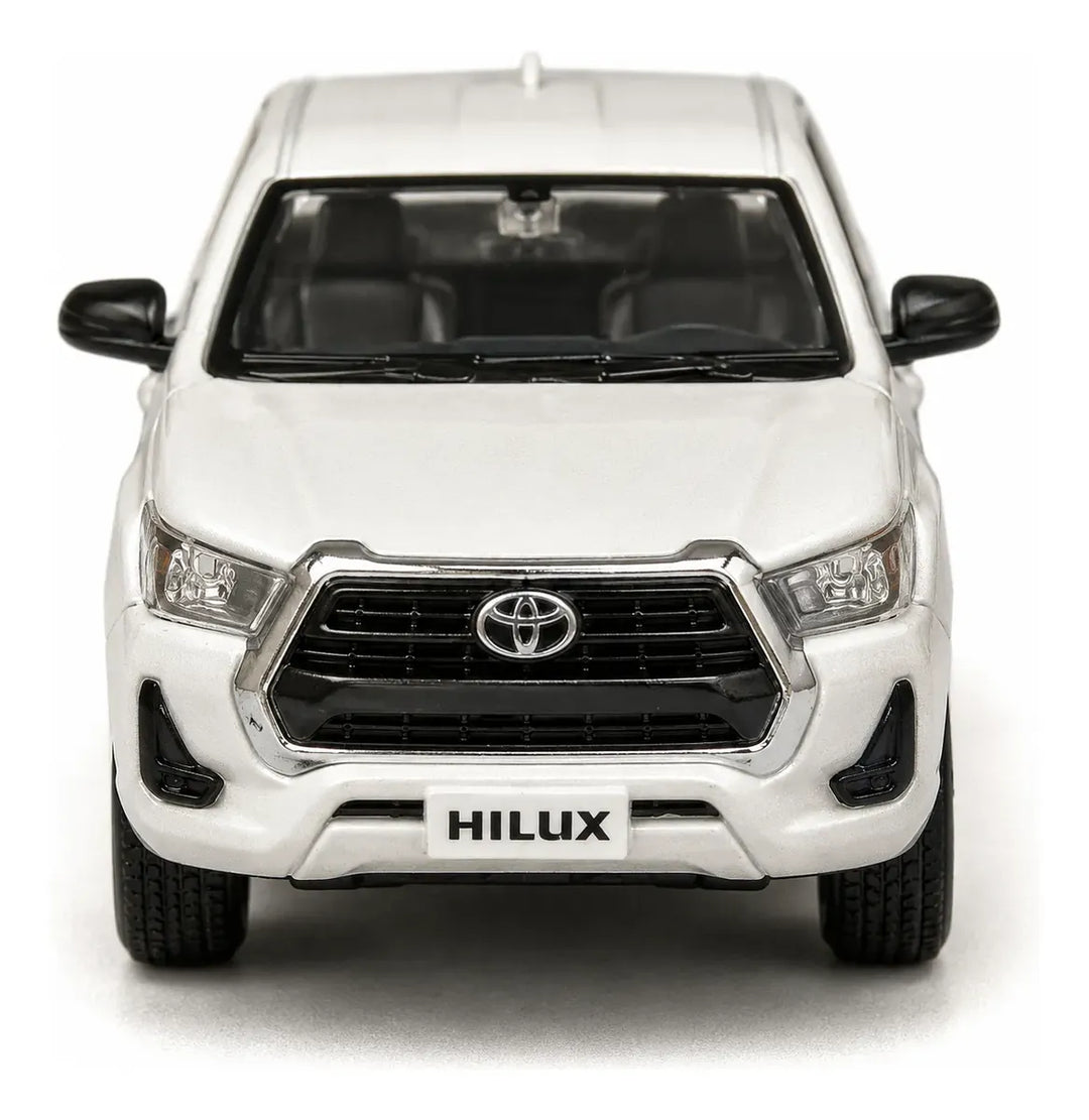 Carro De Colección Escala1:24 Se Toyota Hilux Blanco