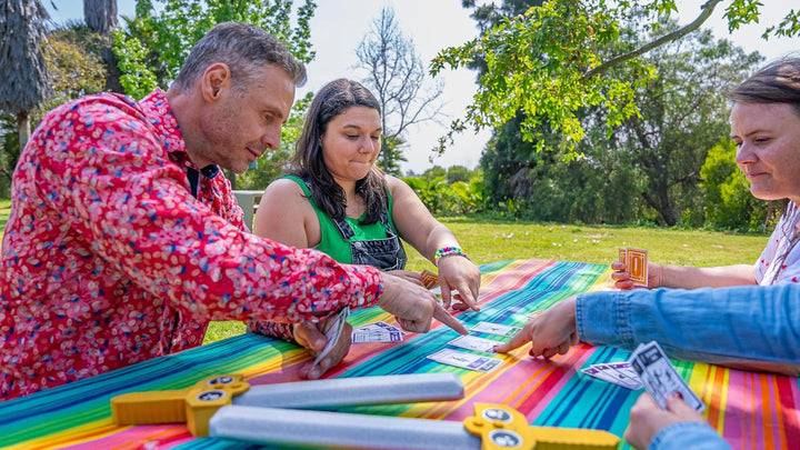 juego de mesa Exploding Kittens para niños familia