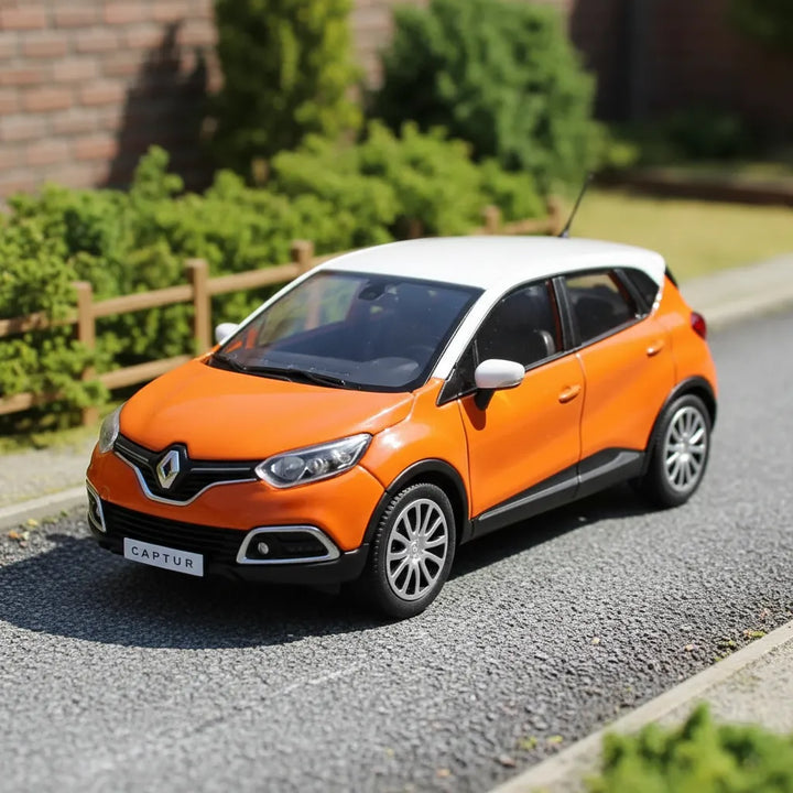 Carro Coleccionable Bburago 1/43 Renault Captur Naranja
