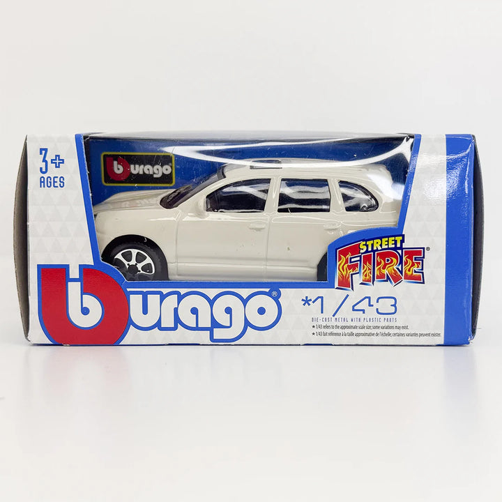 Carro Coleccionable Bburago 1:43 Porshe Cayenne Blanco