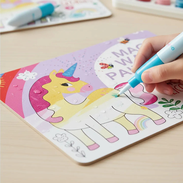 Libro Magico Para Pintar Con Agua Unicornios