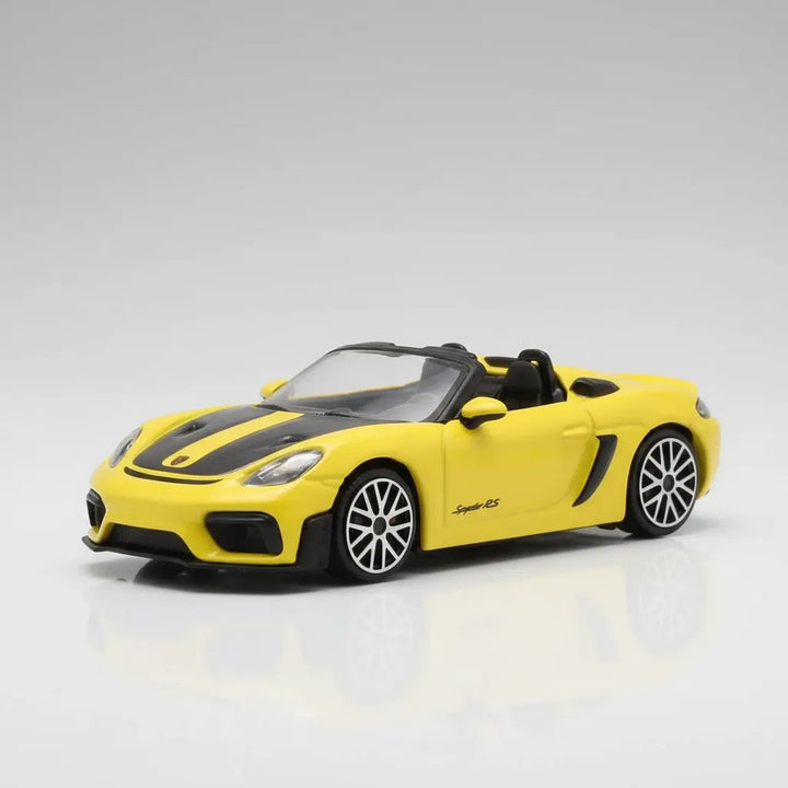 Carro A Escala Bburago 1:45 Porshe 718 Spyder Rs Amarillo