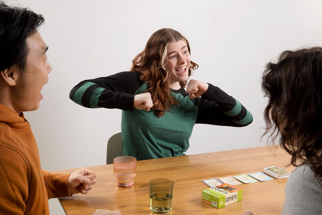 Juego De Mesa Cartas Coyote Estrategia Para Niños Familia