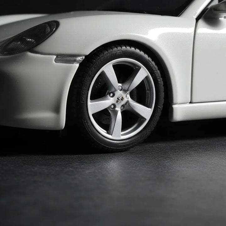 Carro Coleccionable Bburago 1:32 Porshe Cayman S Blanco