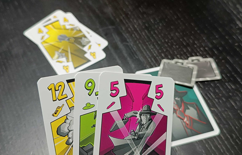 Juego De Mesa El Infiltrado Devir Para Adultos