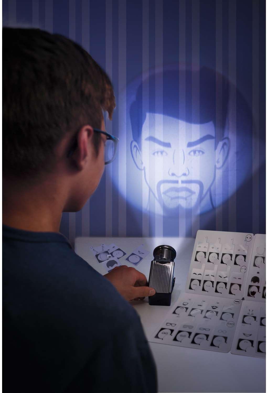 Juego Didáctico Proyector De Dibujos Espía Para Niños