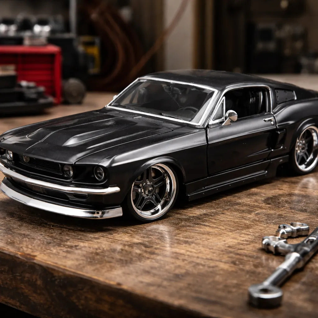 Carro Armable Escala 1/24 Ford Maisto Mustang Gt 1967 Negro
