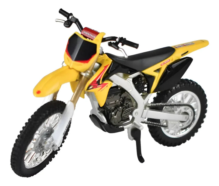 Moto Suzuki Rmz 450 1/18 Die Cast Bburago
