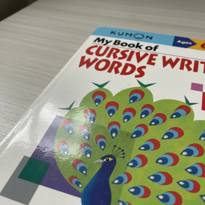 Libro Kumon My Book Of Cursive Writing Words para niños