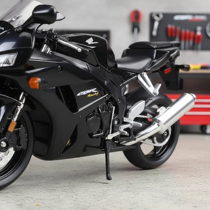 Moto a escala 1/12 Honda CBR1000RR