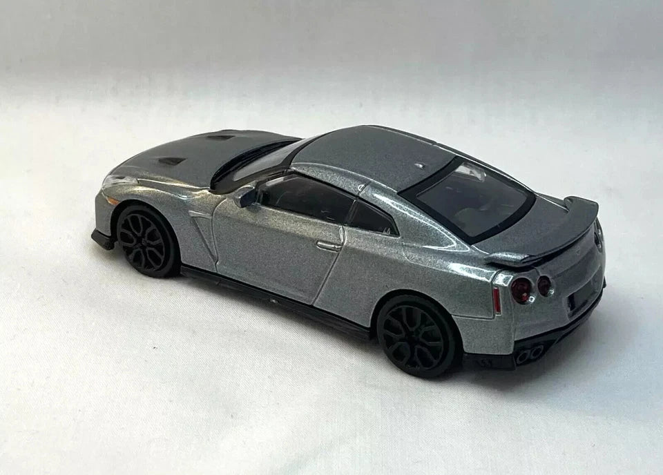 Carro Coleccionable Bburago A Escala 1:43 Nissan Gt-r Gris