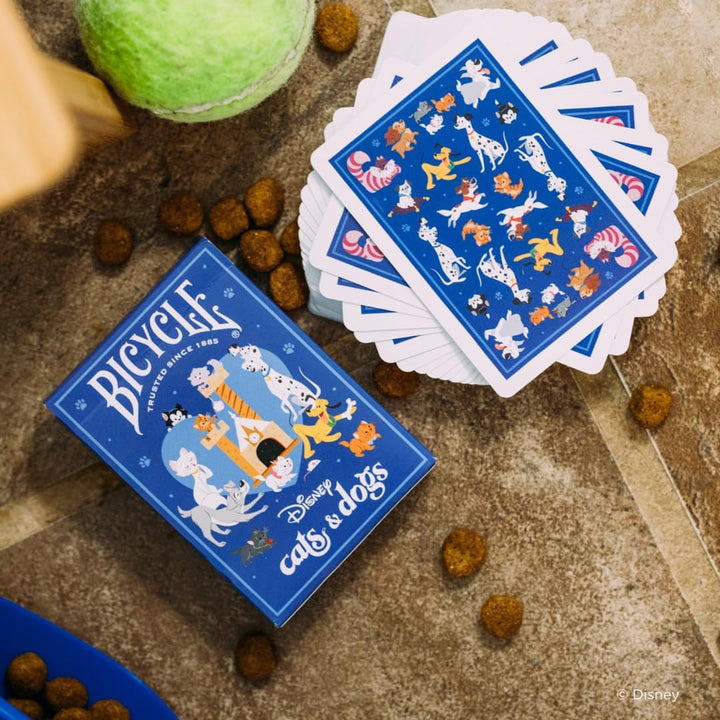 Cartas Bycycle Diseño Cats And Dogs Para Niños