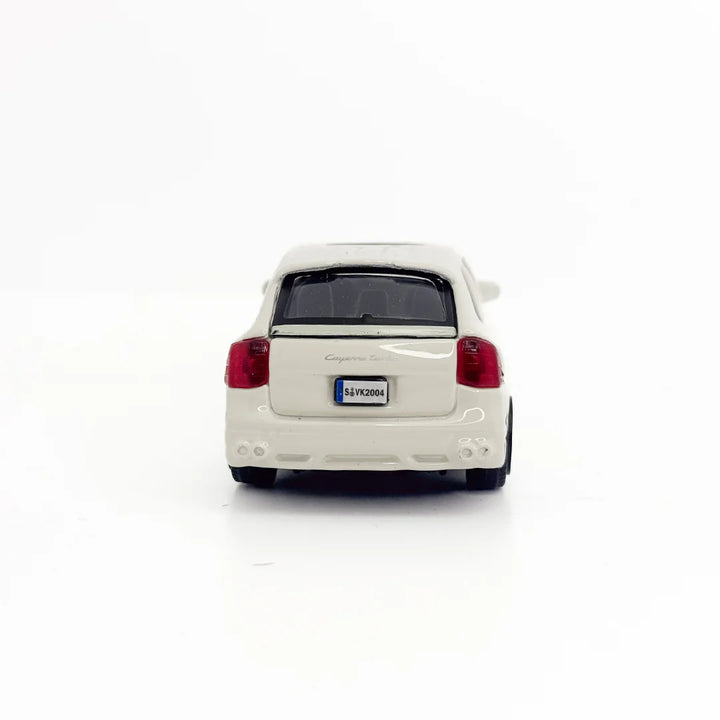 Carro Coleccionable Bburago 1:43 Porshe Cayenne Blanco