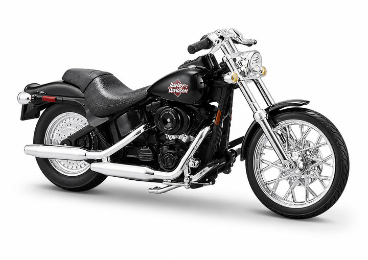 Moto A Escala Harley-davidson 2002 FXSTB Night Train
