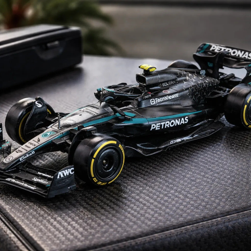 Carro Escala Bburago 1/43 Formula Mercedes W16 Antonelli 