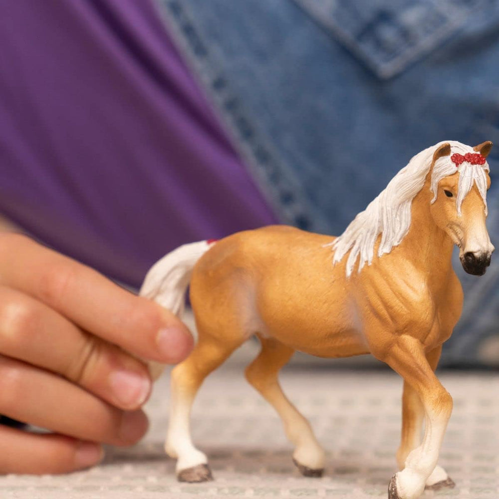 Figura Coleccionable Yegua Haflinger Pintada A Mano