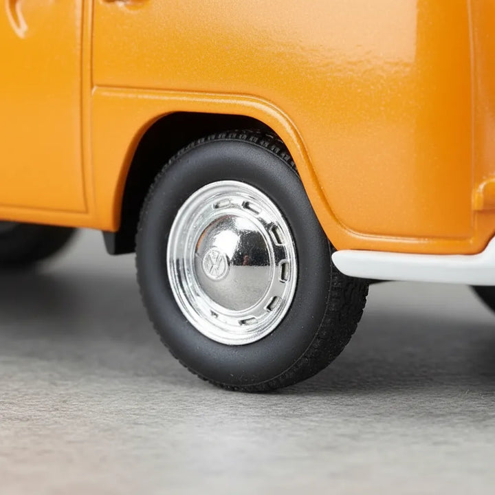Carro Coleccionable 1:36 Volkswagen Type 2 Bus 1971 Naranja