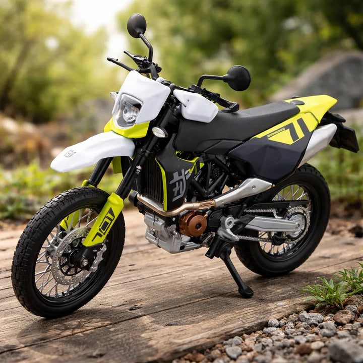 Moto A Escala 1:18 Husqvarna 701 Supermoto 2023 Para Niños