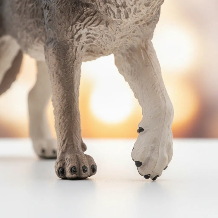 Figura Coleccionable Lobo Pintada A Mano Papo