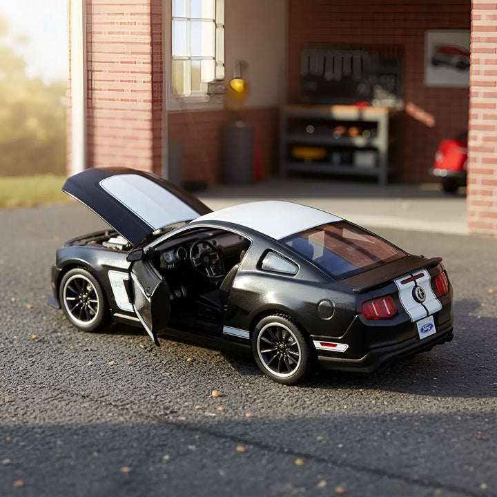 Carro Maisto 1/24 Se 2012 Ford Mustang Boss 302