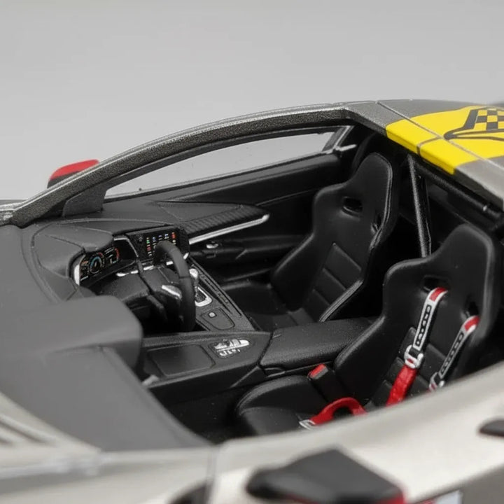 Carro Escala Bburago 1:43 Race 2020 Chevrolet Corvette C8r