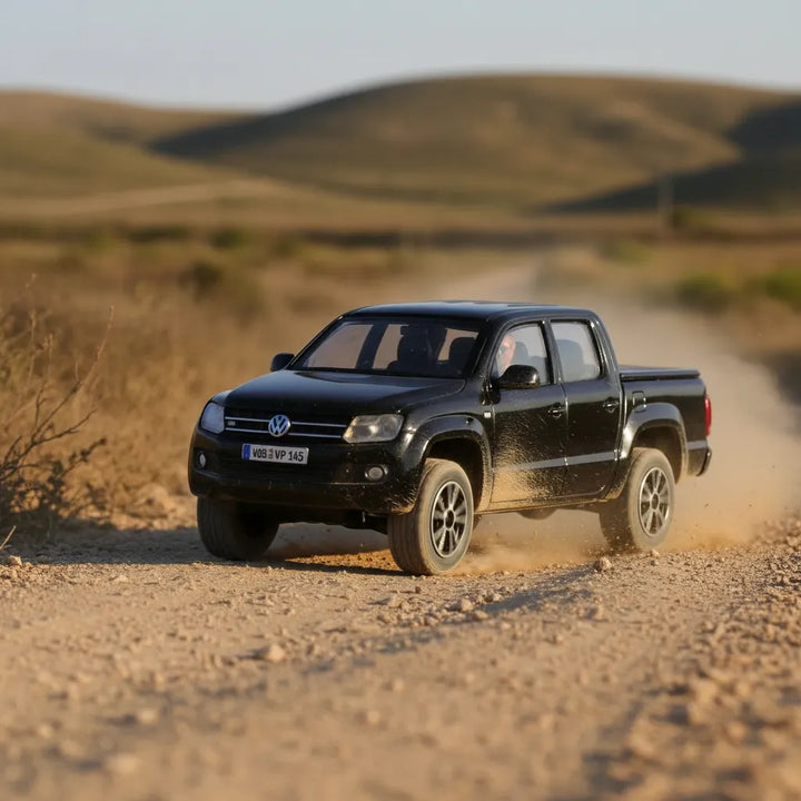 Carro A Escala 1:36  Bburago Vokswagen Amarok Negro