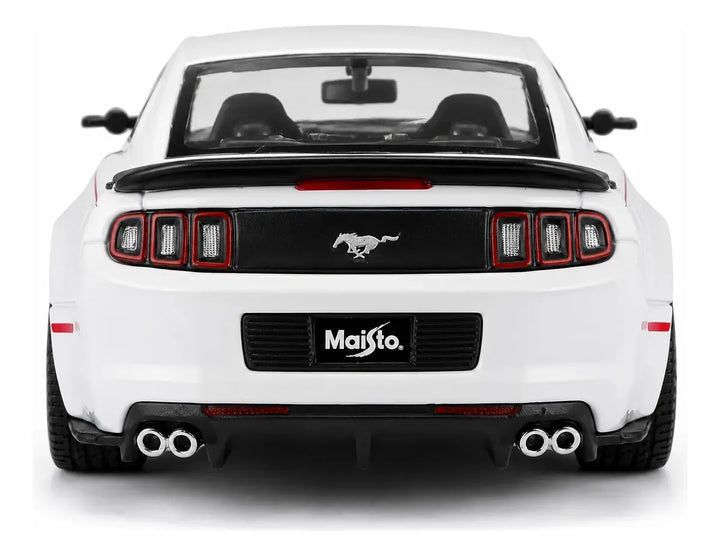 Carro Colección  A escala 1/24 Se 2014 Ford Mustang Street