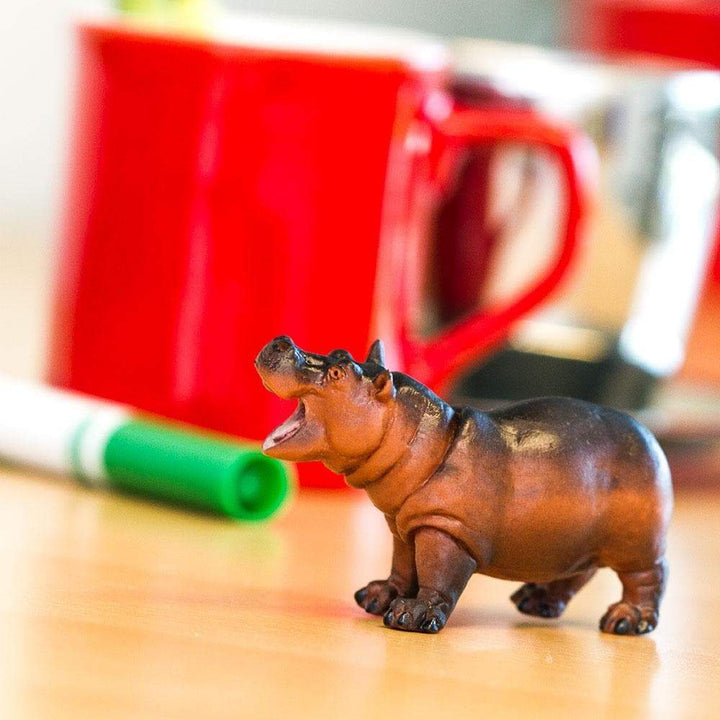 Figura Animales Hipopotamo Bebe Pintado a Mano