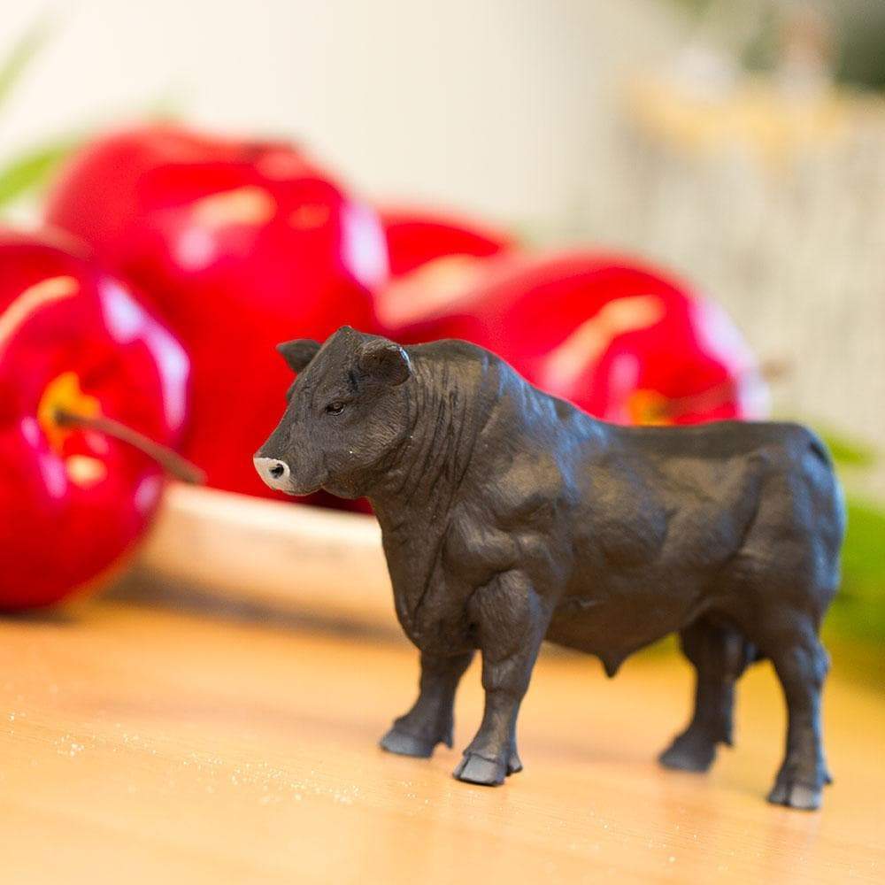Figura Animales Toro Angus Pintado a Mano