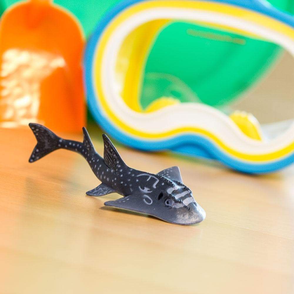 Figura Animales Tiburon Raya Pintado a Mano