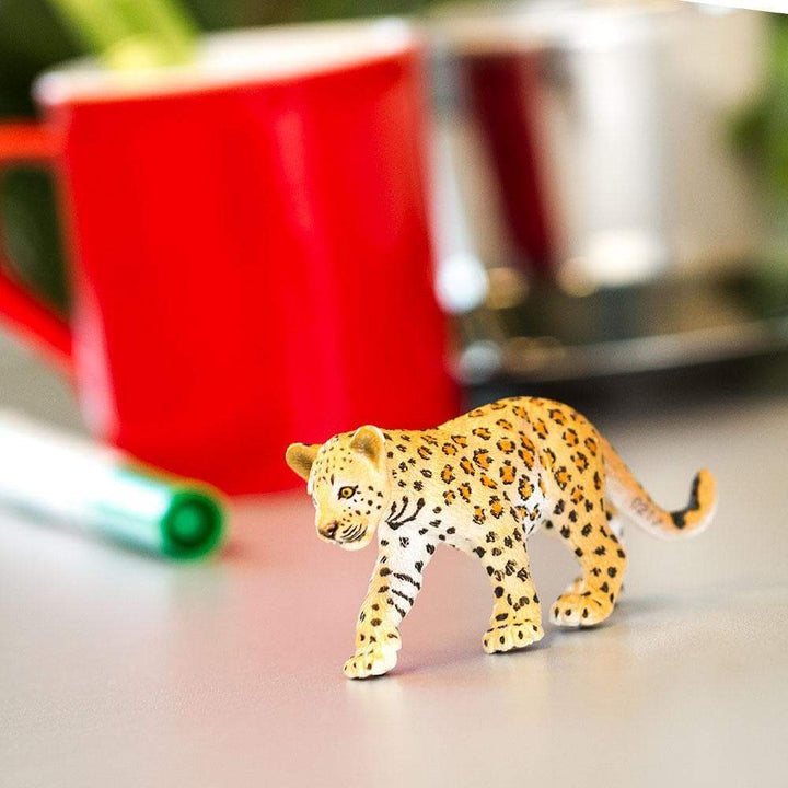 Figura Animales Leopardo Bebe Pintado a Mano